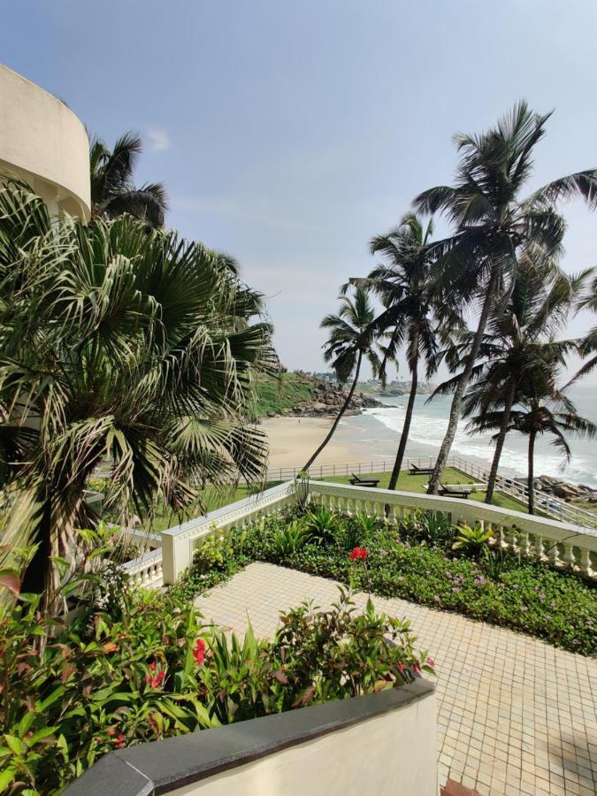 Rockholm At The Light House Beach โกวาลัม ภายนอก รูปภาพ