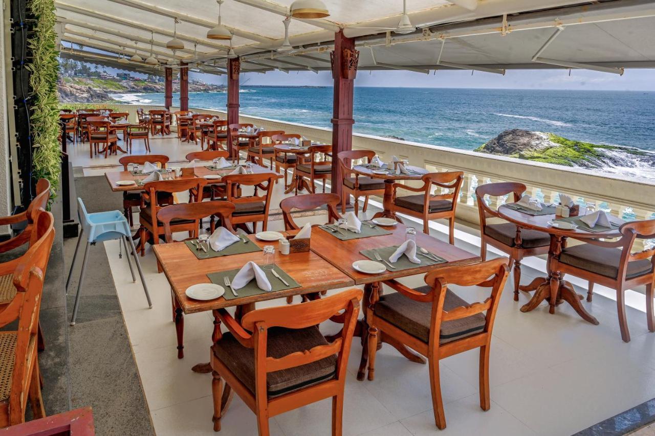 Rockholm At The Light House Beach โกวาลัม ภายนอก รูปภาพ