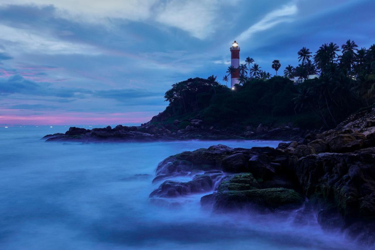 Rockholm At The Light House Beach โกวาลัม ภายนอก รูปภาพ